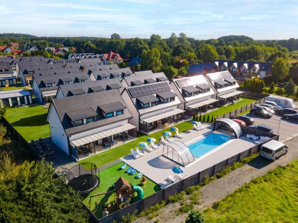OSADA JANTAR 2, Buchen Sie Ferienhaus Hotels mit Pool in Pommern, Schwimmbad