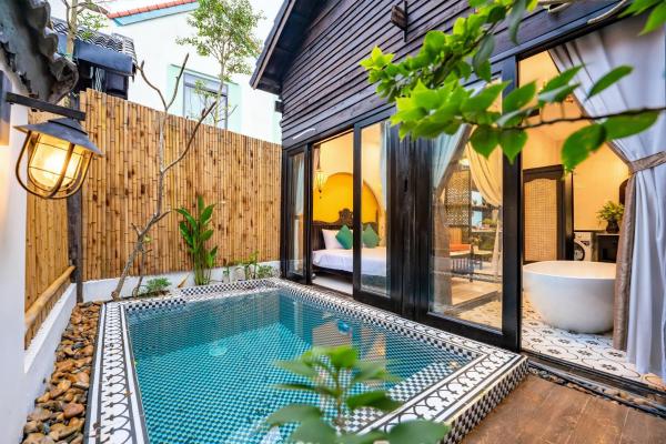 Hoi An Oasis Rosie Villa - 1 Bedroom with Private Pool and Garden View, Local Hoi An Decor, Buchen Sie Villa Hotels in Quang Nam mit Pool, Schwimmbad
