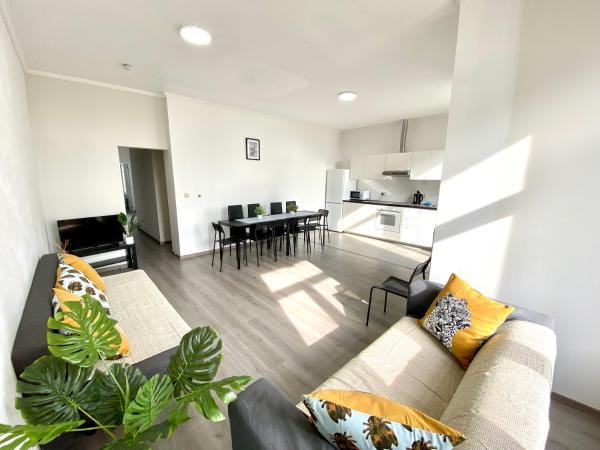 Apartments Plantin 3 sleeping rooms 2 bathrooms., Prenota Appartamento Appartamenti a Anversa, Appartamento