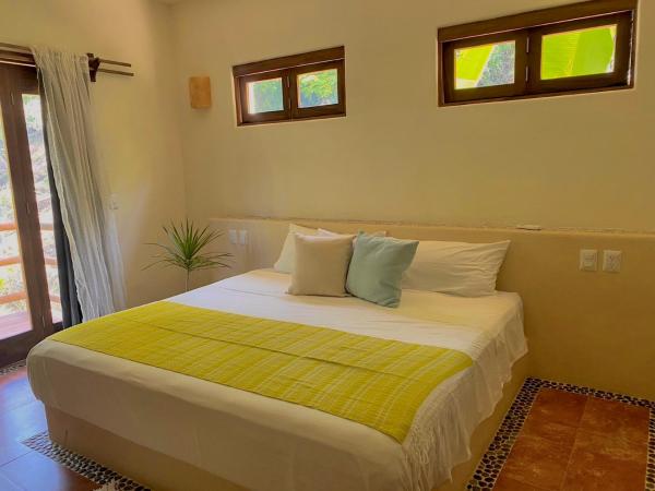 A Son de Mar - Playa Las Gatas acceso por mar, Buchen Sie Privatzimmer Zihuatanejo 