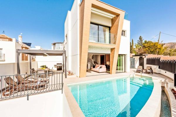 Villa Popeson, Buchen Sie Villa Hotels mit Pool in Axarquía, Schwimmbad