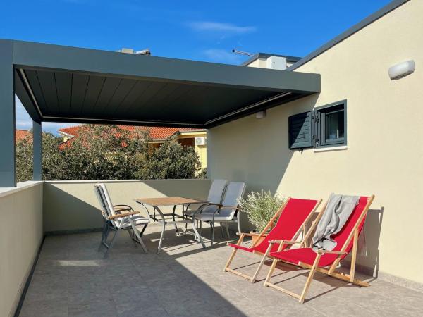 Apartmani Lemona, Buchen Sie Ferienwohnung Šimuni Pag