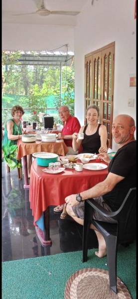 Kuttickattil Pool Home Stay Kumarakom, Buchen Sie Bed & Breakfast Hotels in Kumarakom mit Pool, Schwimmbad
