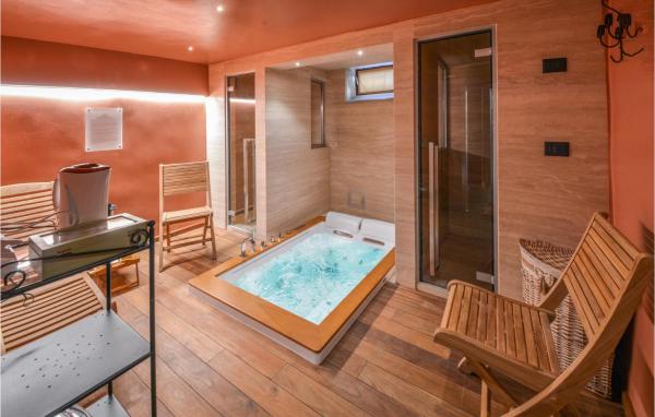 Beautiful Home In Verona With Sauna, Prenota Casa vacanze Hotel a Veneto con parcheggio, Parcheggio