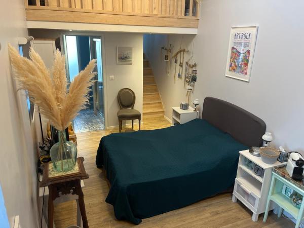 Jolie chambre dans une dépendance de longère bretonne, Prenota Affittacamere Plouvara Bretagna