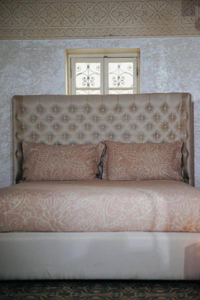 Riad Amelia : Lalla Nora Room, Prenota Riad Tétouan Tangeri-Tetouan