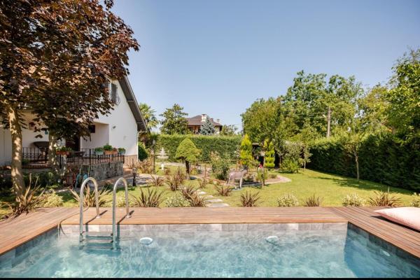 Villa Base Kırkpınar Detached Villa with pool, Book Villa Hotels in Marmara Region with a Pool, Swimming Pool
