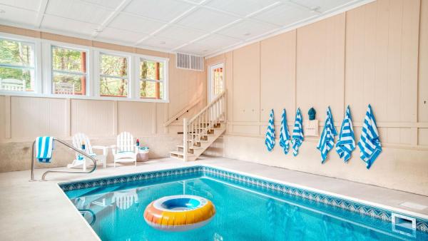 Bluestem by AvantStay Incredible Views w Large Balcony Indoor Pool, Prenota Casa vacanze Sevierville Great Smoky Mountains
