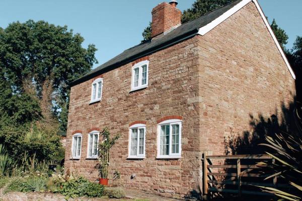 Pump Cottage - Cosy Herefordshire Cottage, Buchen Sie Ferienhaus Villen in Aconbury, Villa