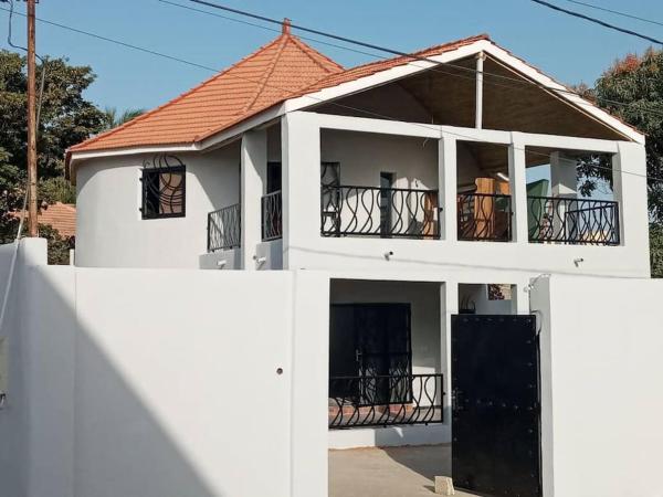 BELLE VILLA PROCHE BORD DE MER, Prenota Villa Ngaparou M'bour