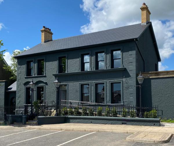 Luxurious Converted Old Victorian Bank Building, Book Vacation Home Villas in Ballybay, Villa