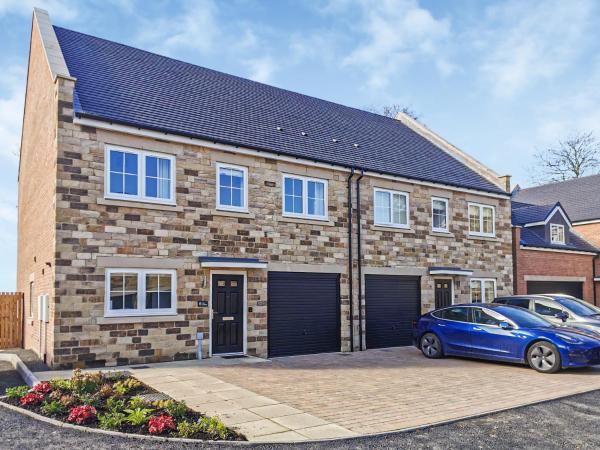 Ad Gefrin, Buchen Sie Ferienhaus Hotels in Schottland mit Parkplatz, Parkplätze