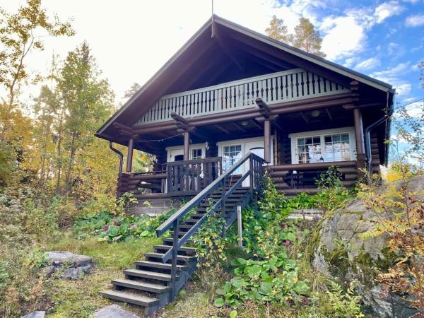 Elämyksellinen huvila Tuurujärven rannalla, Réserver Villa Hôtels à Finlande-Occidentale avec parking, Parking