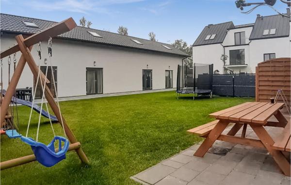 Amazing Home In Grzybowo With Kitchen, Reserva ahora Casa o chalet Grzybowo 