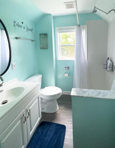 Sunny Queen bedroom feel like home, Prenota Affittacamere Englewood Bergen County
