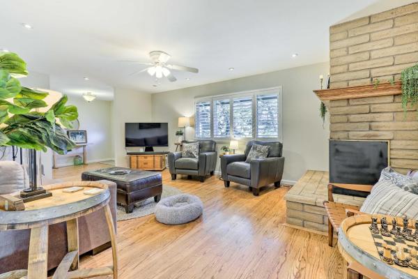 Modern Home in Napa Area with Hot Tub and Game Room, Buchen Sie Ferienhaus Petaluma Sonoma County