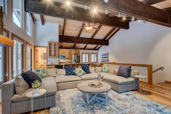 Retreat at Oriole Way, Buchen Sie Ferienhaus Incline Village 