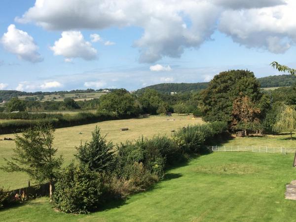 The Loft at Pen Orchard, Buchen Sie Ferienhaus Hotels in Somerset mit Parkplatz, Parkplätze