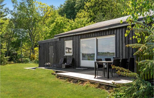 Pet Friendly Home In Nykøbing M, Book Vacation Home Fårup Mors