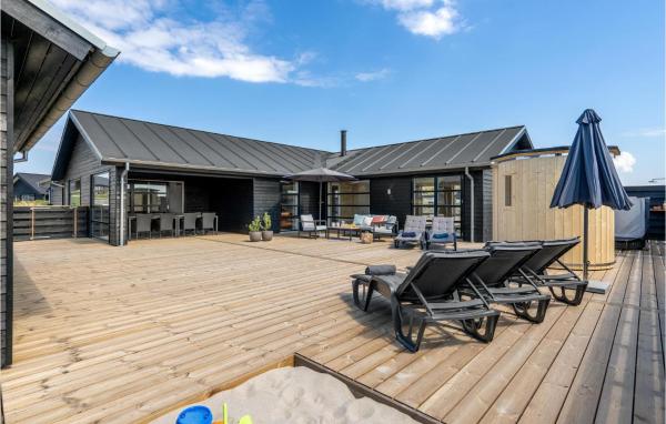 Awesome Home In Hvide Sande With Sauna, Book Vacation Home Bjerregård 