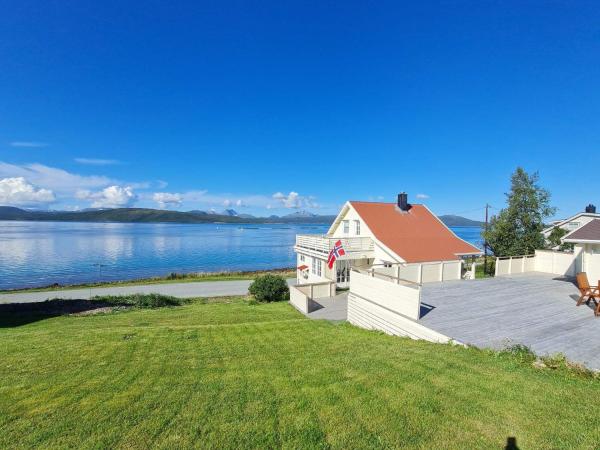 Holiday home Finnsnes, Buchen Sie Ferienhaus Finnsnes Troms og Finnmark