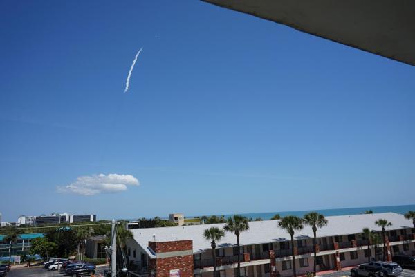 Sandcastles 400 Ocean & Rocket Launch Views, Massive Corner Unit, Buchen Sie Ferienhaus Hotels in Space Coast mit Pool, Schwimmbad