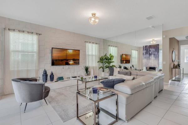 4 Bedrooms - 3,5 Bathrooms - Solara 9032 Em, Buchen Sie Ferienhaus Villen in Florida, Villa