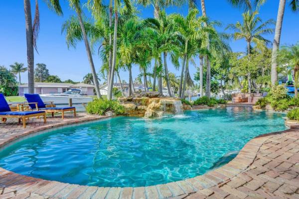 Waterfront Pool Dream Vacation, Buchen Sie Ferienhaus Hotels in Broward County mit Pool, Schwimmbad