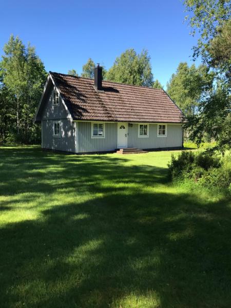 Lake and Forest Hideaway, Prenota Casa vacanze Hotel a Svealand con parcheggio, Parcheggio