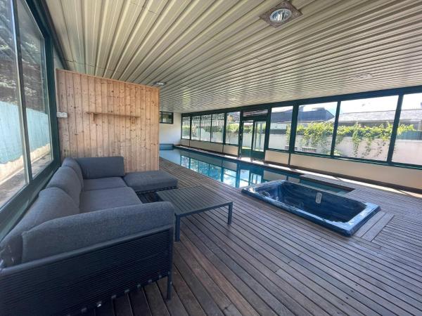 La cantera Jaca, Buchen Sie Ferienhaus Hotels in Aragonien mit Parkplatz, Parkplätze