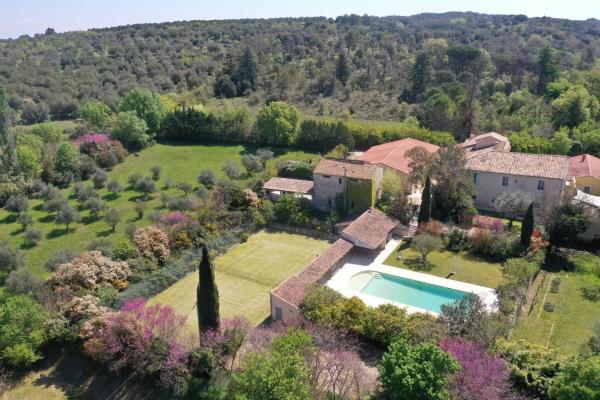 Mas de la Riale, Réserver Villa Gajan Languedoc-Roussillon