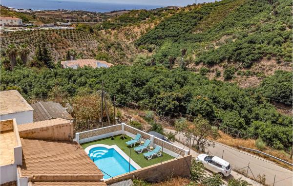 Amazing Home In Cajiz With Wifi, Buchen Sie Ferienhaus Cajiz Andalusien