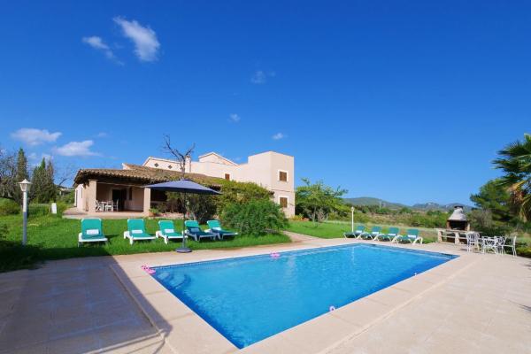 Finca Port Vert, Buchen Sie Villa Hotels in Son Servera mit Parkplatz, Parkplätze
