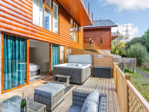 Waterside Lodge Six - Uk38264, Prenota Casa vacanze Elland West Yorkshire