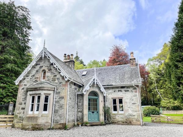 East Lodge, Buchen Sie Ferienhaus Hotels in Schottland mit Parkplatz, Parkplätze