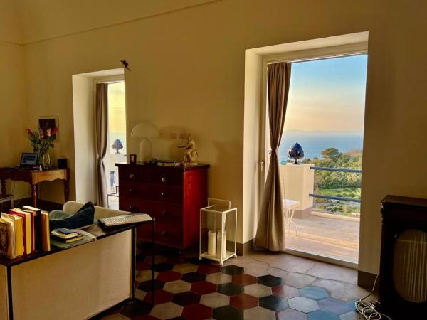 Casa Cantasol - Capri, Buchen Sie Ferienhaus Villen in Capri, Villa
