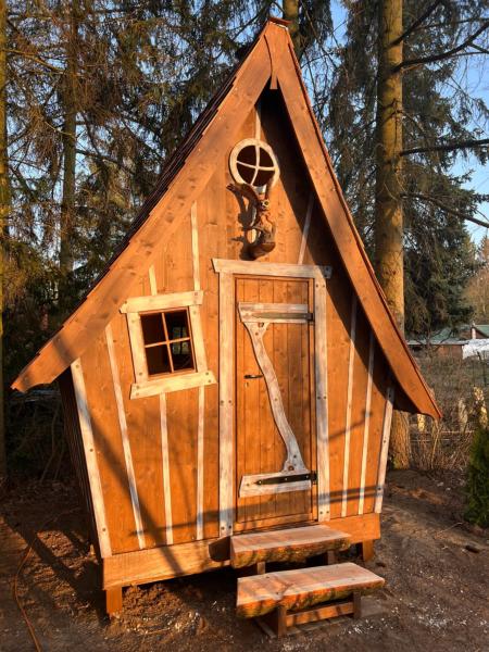 Märchenhütte- Campen am Wald und See, Prenota Casa vacanze Hotel a Brandeburgo con parcheggio, Parcheggio