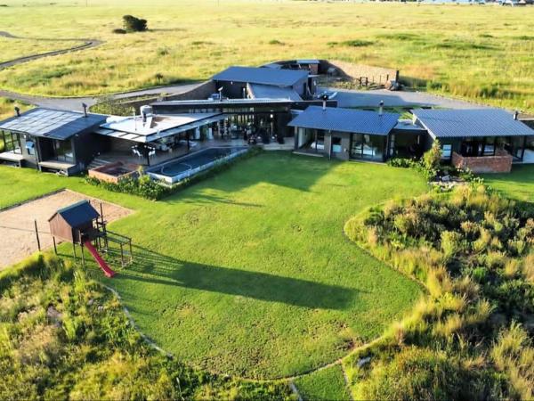 Letlapa Metsi, Prenota Lodge Deneysville 