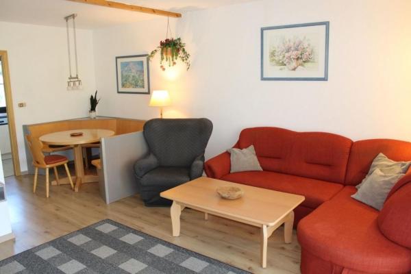 Ferienhaus Nr 48, Kategorie Komfort, Feriendorf Hochbergle, Allgäu, Reserva ahora Casa o chalet Hoteles en Algovia con aparcamiento, Aparcamiento