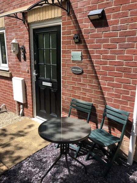 Abbotsleigh Rest - close to Glastonbury Abbey, Buchen Sie Ferienhaus Hotels in Somerset mit Parkplatz, Parkplätze