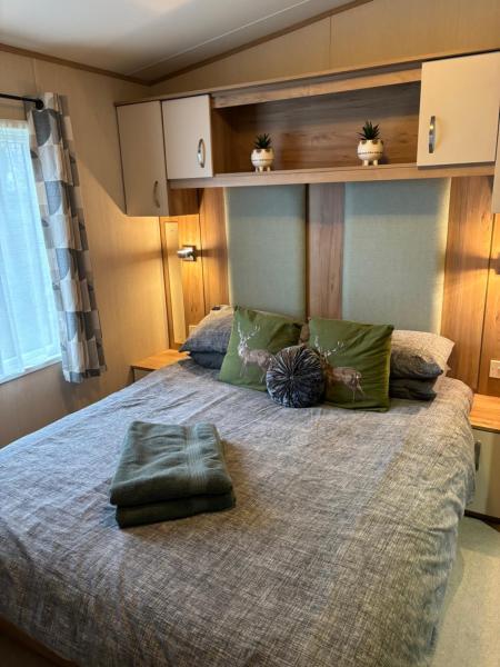 Woodpecker lodge, Camelot Holiday Park, CA6 5SZ, Buchen Sie Ferienhaus Carlisle Cumbria