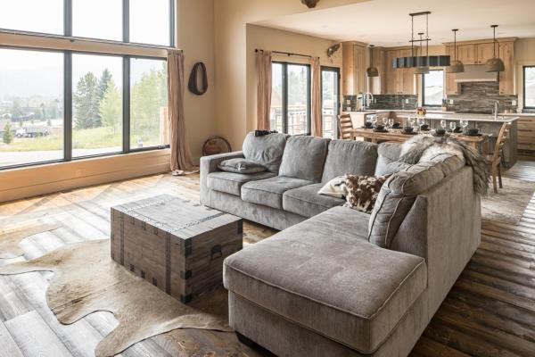Big Pine Chalet, Buchen Sie Chalet Big Sky 