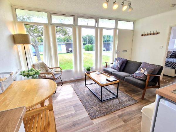 197 Broadside Holiday Chalet near Broads & Beaches, Prenota Chalet Stalham The Broads
