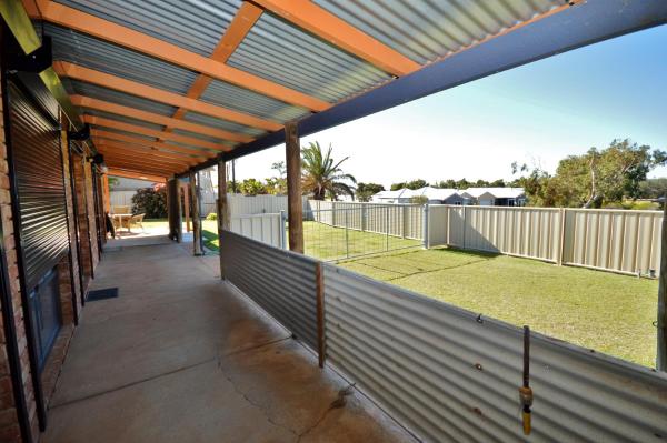 Rossys Retreat - Kalbarri WA, Buchen Sie Ferienhaus Hotels in Western Australia mit Parkplatz, Parkplätze