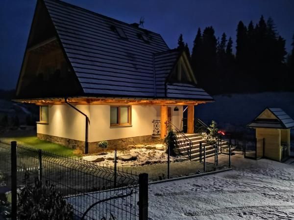 Dom między górami, Book Vacation Home Lesser Poland Hotels with a Parking, Parking