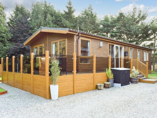 Riverside Lodge, Buchen Sie Ferienhaus Hotels in Schottland mit Parkplatz, Parkplätze