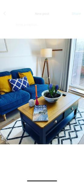 Charming, cosy waterside retreat in Gimingham, North Norfolk, Prenota Casa vacanze Gimingham Norfolk