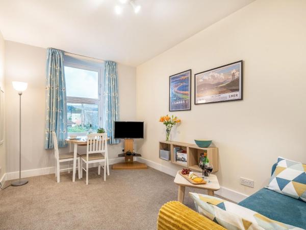 Boyd Apartment, Buchen Sie Ferienwohnung Largs 