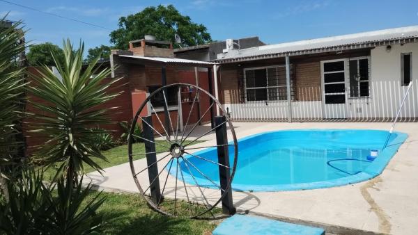 Abuelo Coqui, Prenota Casa vacanze Hotel con piscina a Ramallo, Piscina