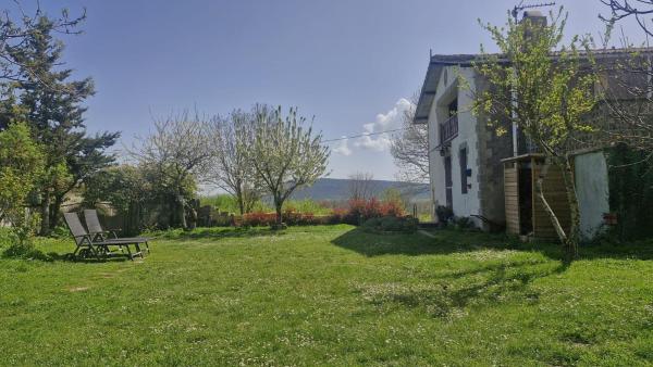 Rural house, Book Vacation Home Villabasil 